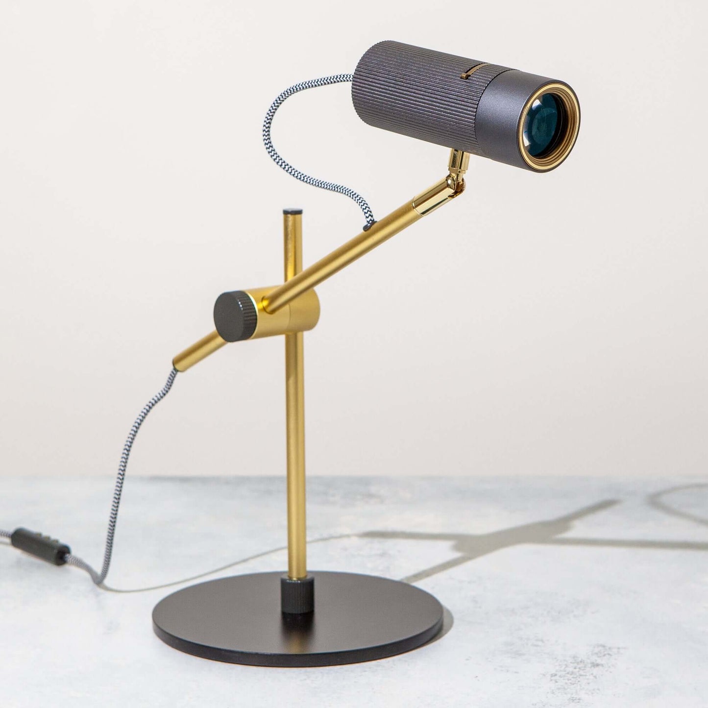CANVAS Focus Light